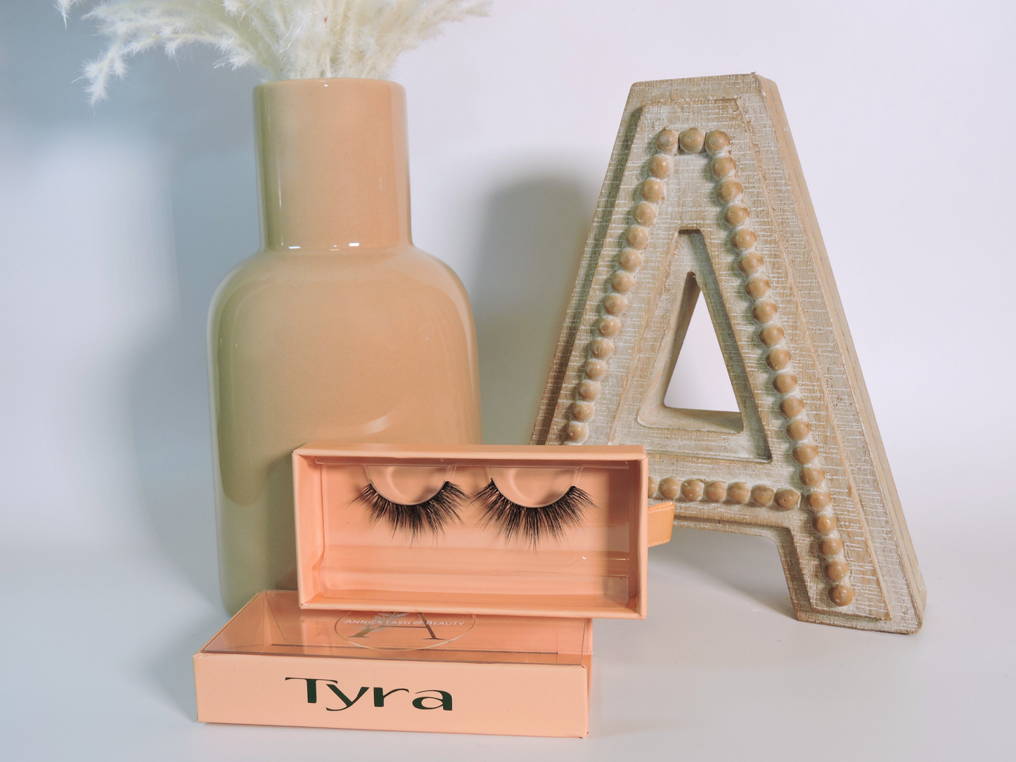 Tyra Mink 3D Wispy false eyelash