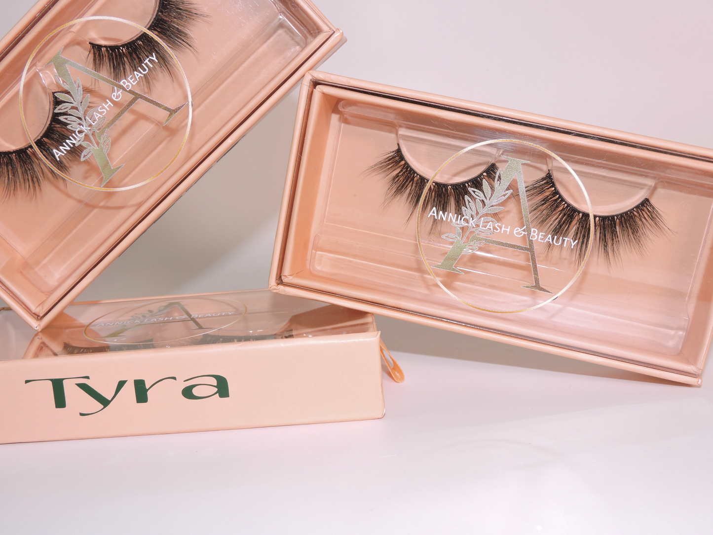 Tyra Mink 3D Wispy false eyelash