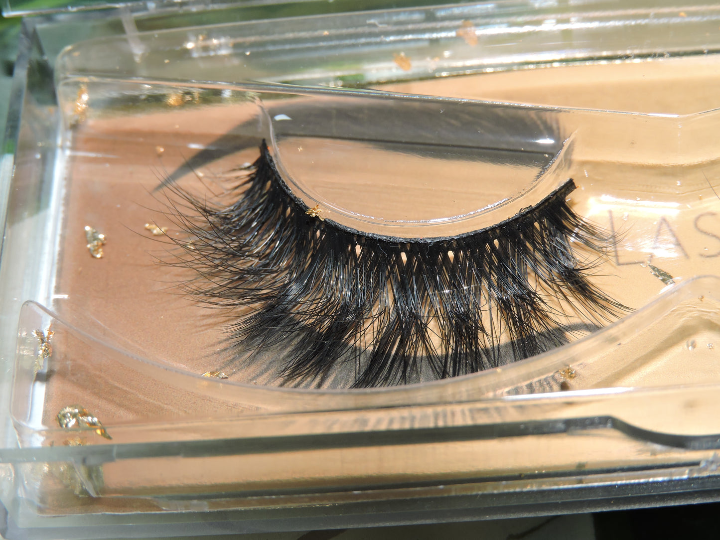 Nia Dramatic Faux Mink Fluffy 3D strip lash