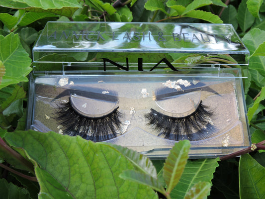 Nia Dramatic Faux Mink Fluffy 3D strip lash